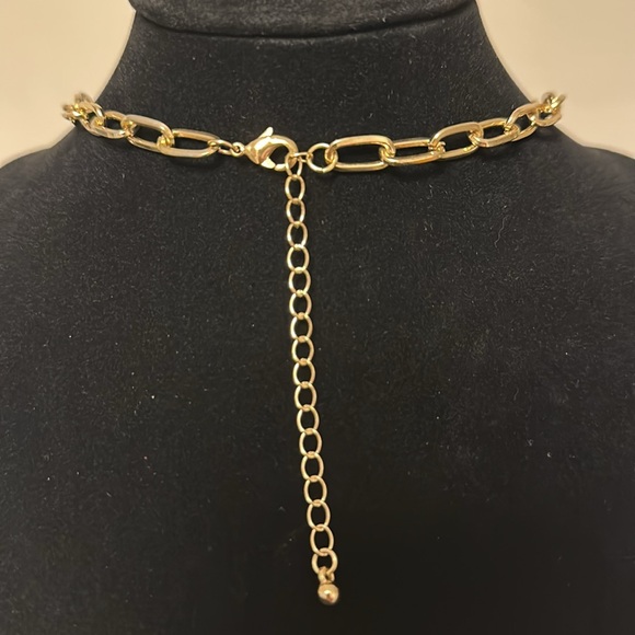 13 inch Gold Tone Paper Clip Chain Necklace - Picture 2 of 3